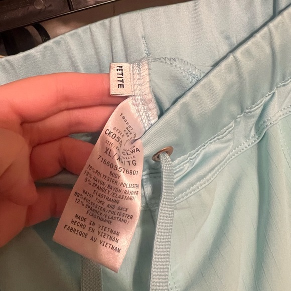 Cherokee statement women’s scrub pants, light blue, petite XL - Picture 2 of 2